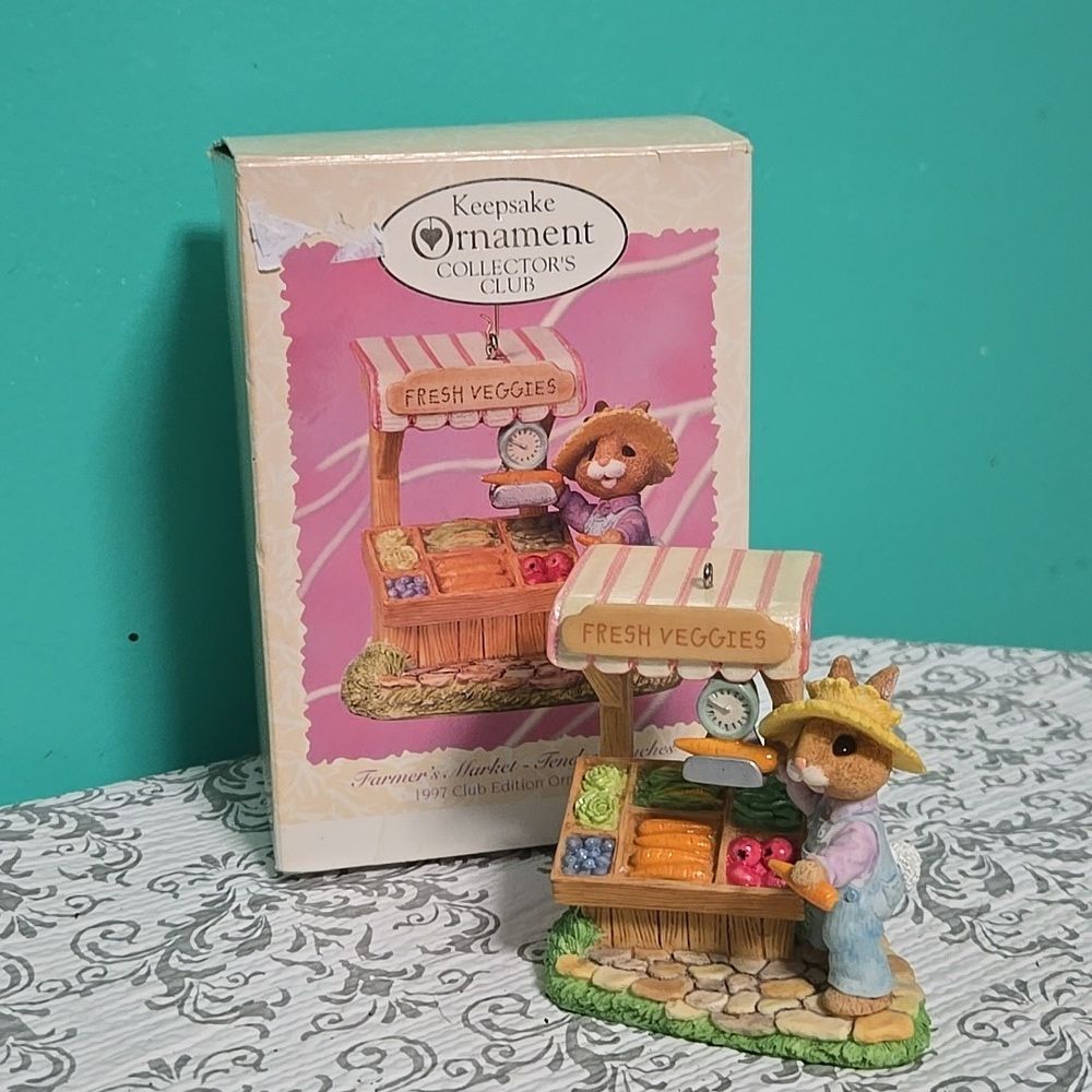 Vintage Y2K 1997 Keepsake Christmas Ornament Farmers Market Bunny Rabbit